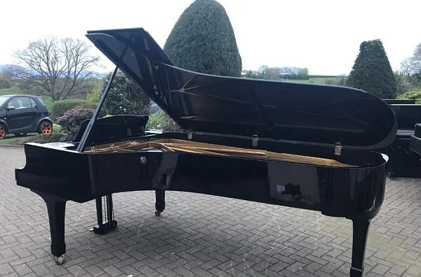 Yamaha CF Grand Piano