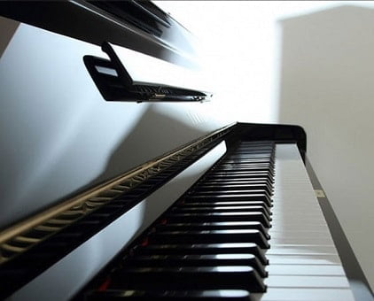 Yamaha U2F Upright Piano