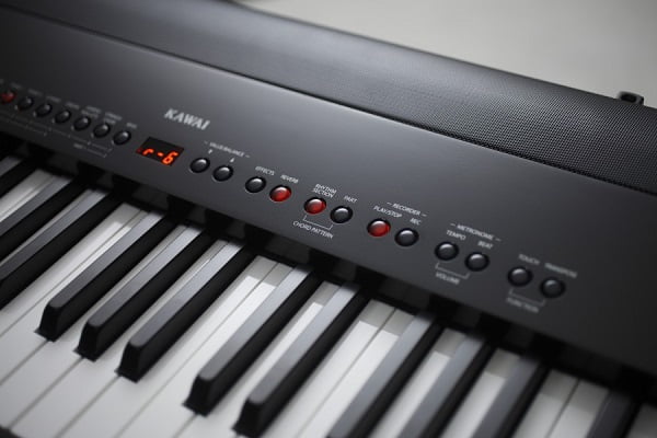 Kawai ES-6 Portable Piano