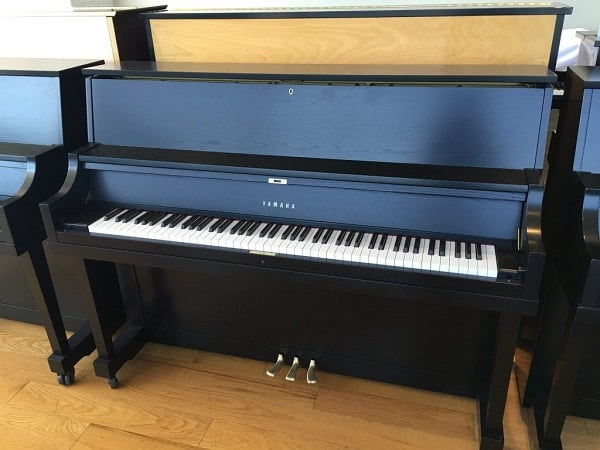 Yamaha P22 Upright Piano
