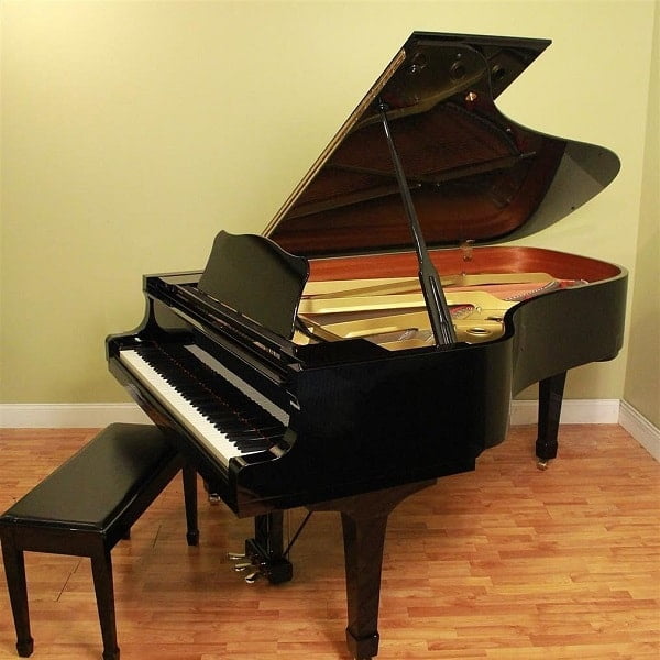Yamaha C6 Grand Piano